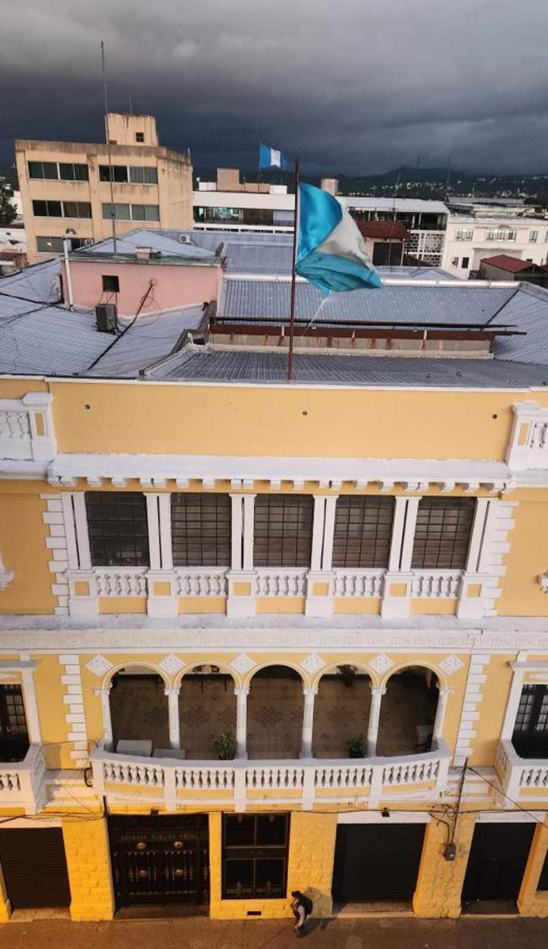 Entre Rosas y Flores - Apartamento en el edificio Centro Vivo