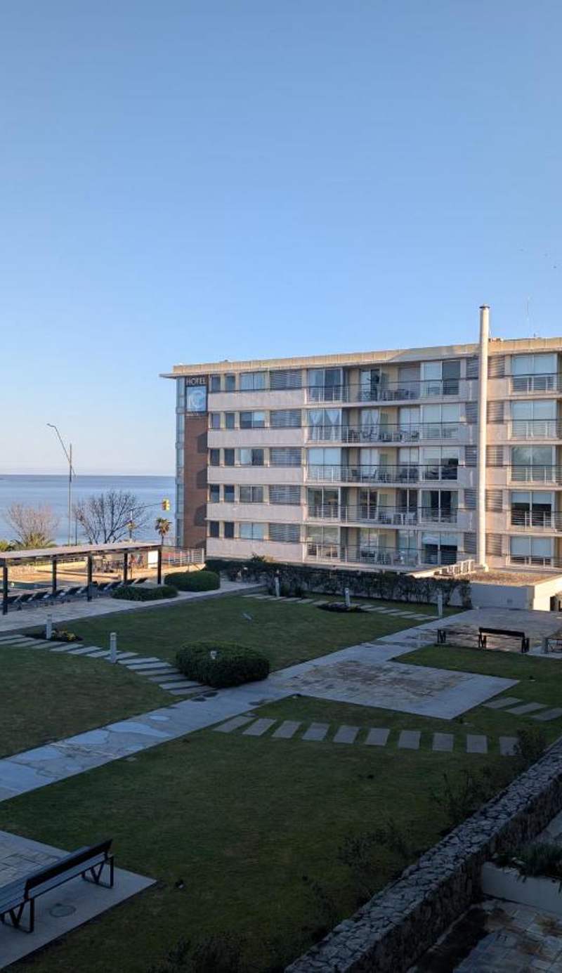 Real Colonia Hotel & Suites