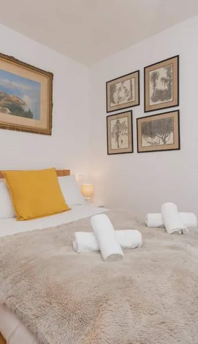 Stylish One Bed Apartment close to the city centre - Pass the Keys