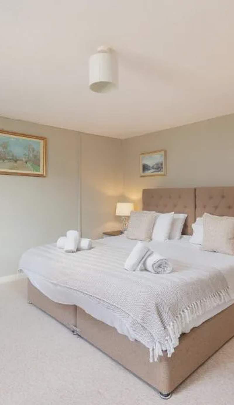 Lovely Georgian Loft in The Very Centre of Bath