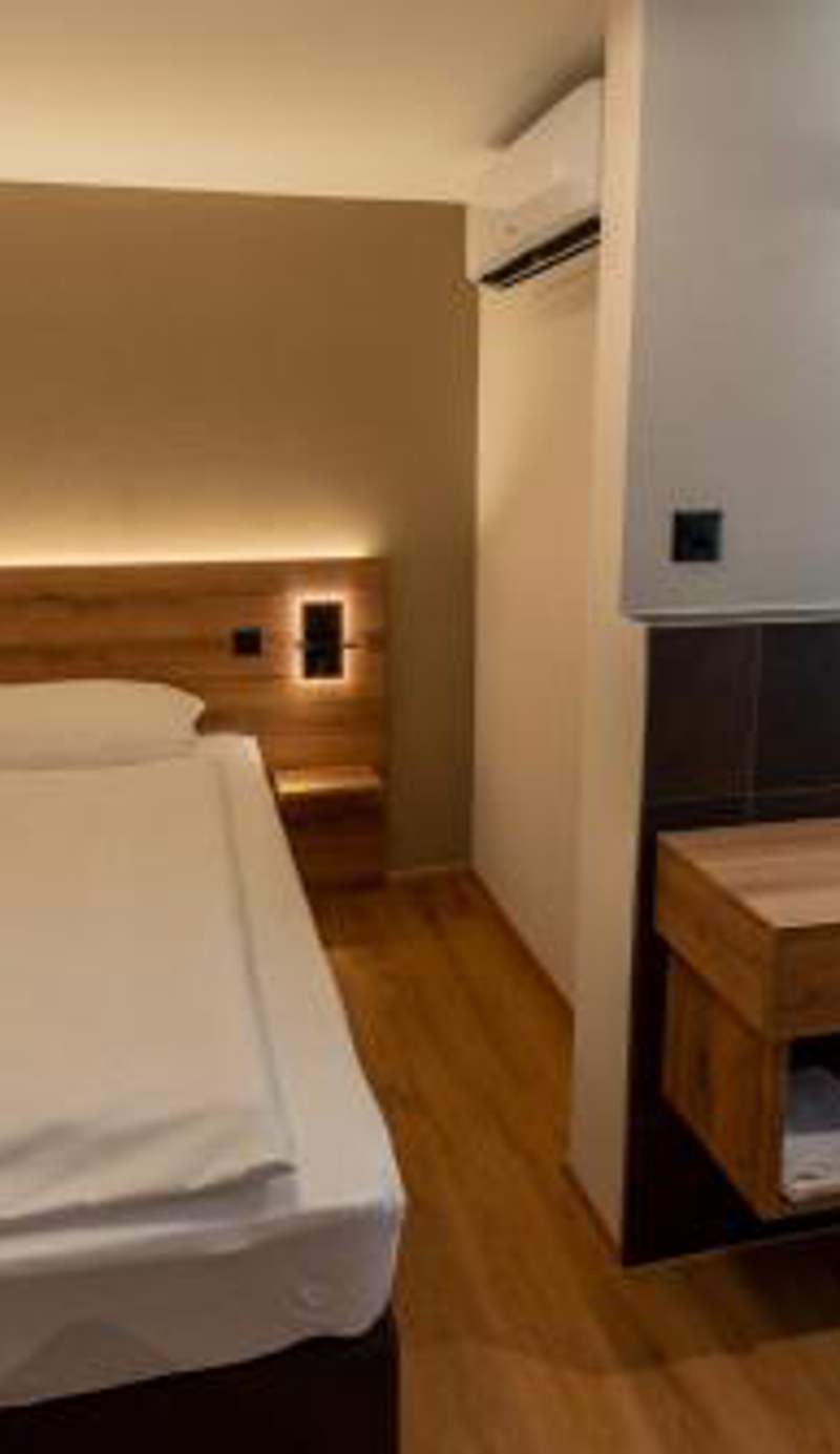 ZIEGELHÜSI Hotel - Self CheckIn, Stettlen bei Bern