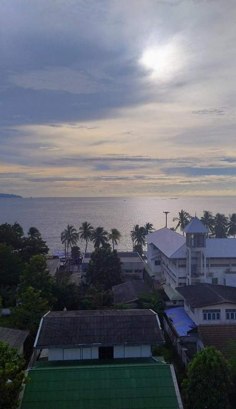 Cosy SeaView, High Floor, free Netflix