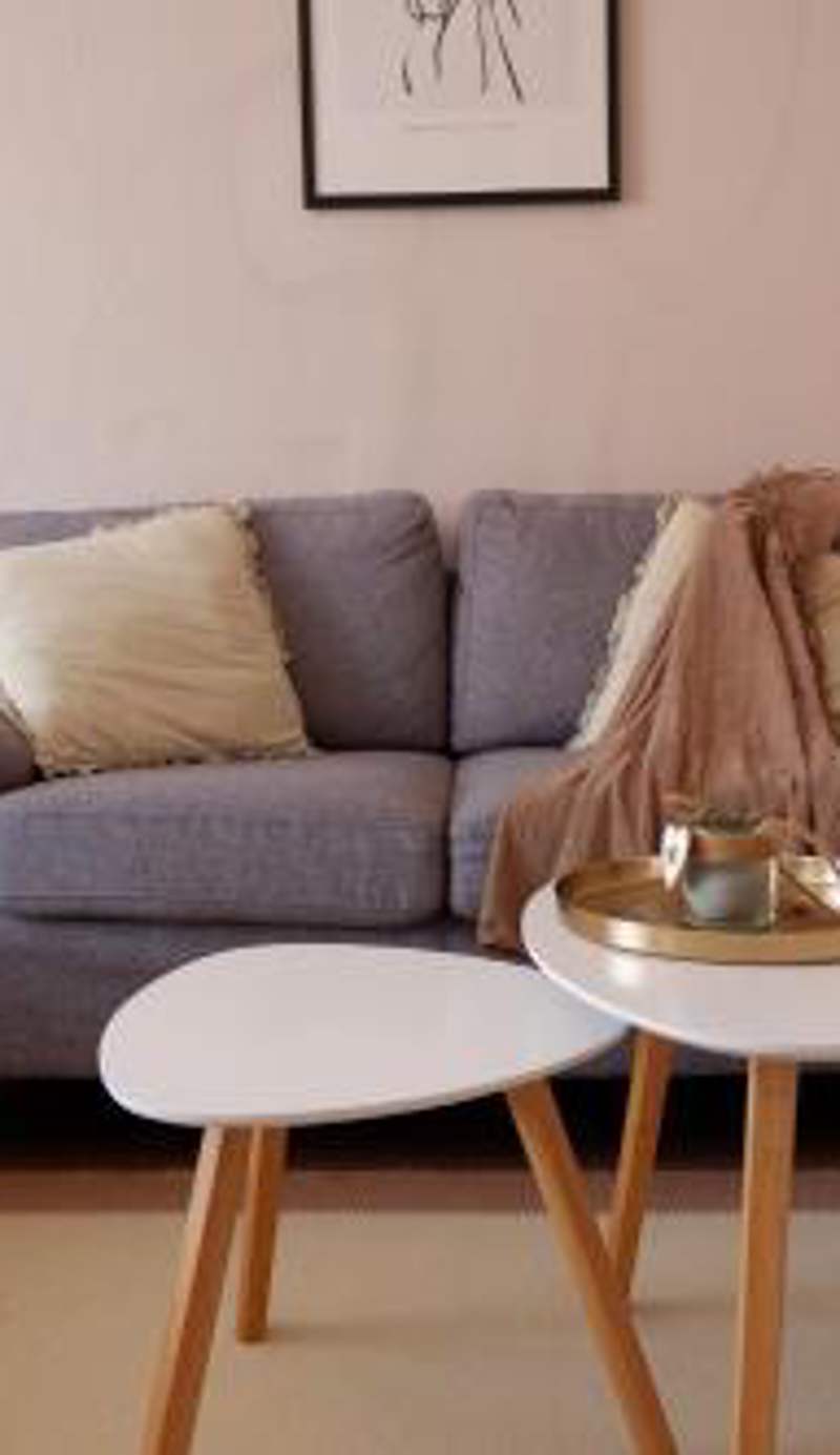 Central 1-Bedroom Apartment with Balcony & View