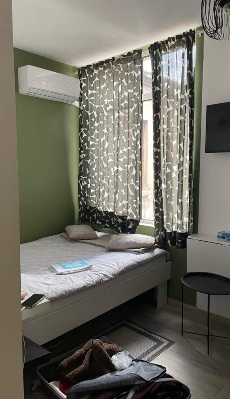 Pirotska Cozy Room
