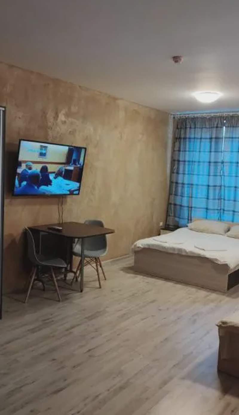 Colonel apartment 957