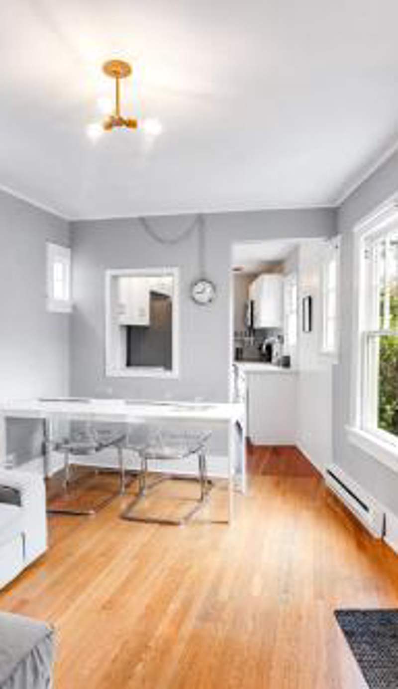Montlake Hideaway in Spite House