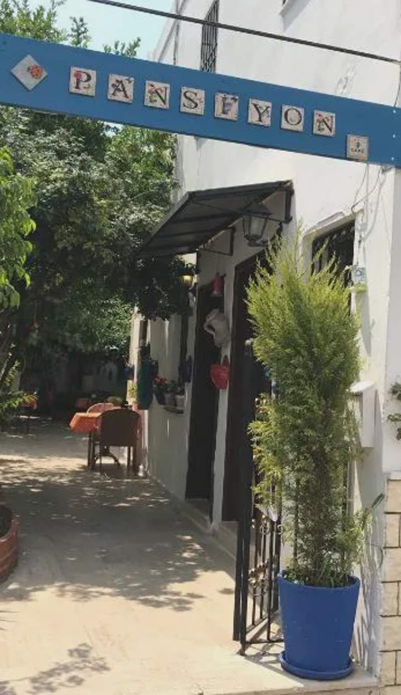 Tay Pansiyon