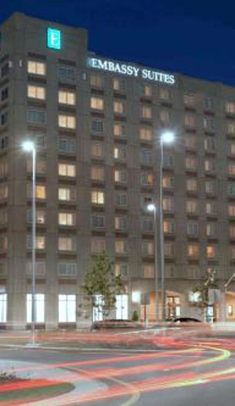 Embassy Suites Boston at Logan Airport