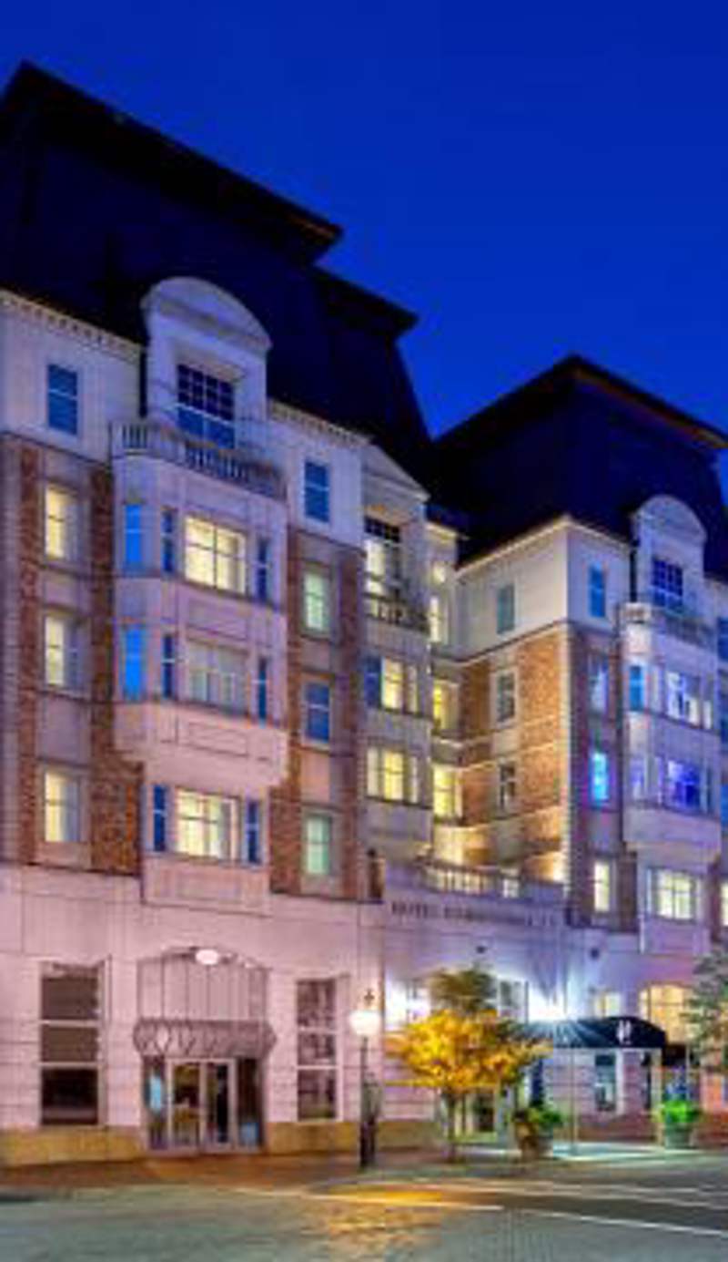 Hotel Commonwealth
