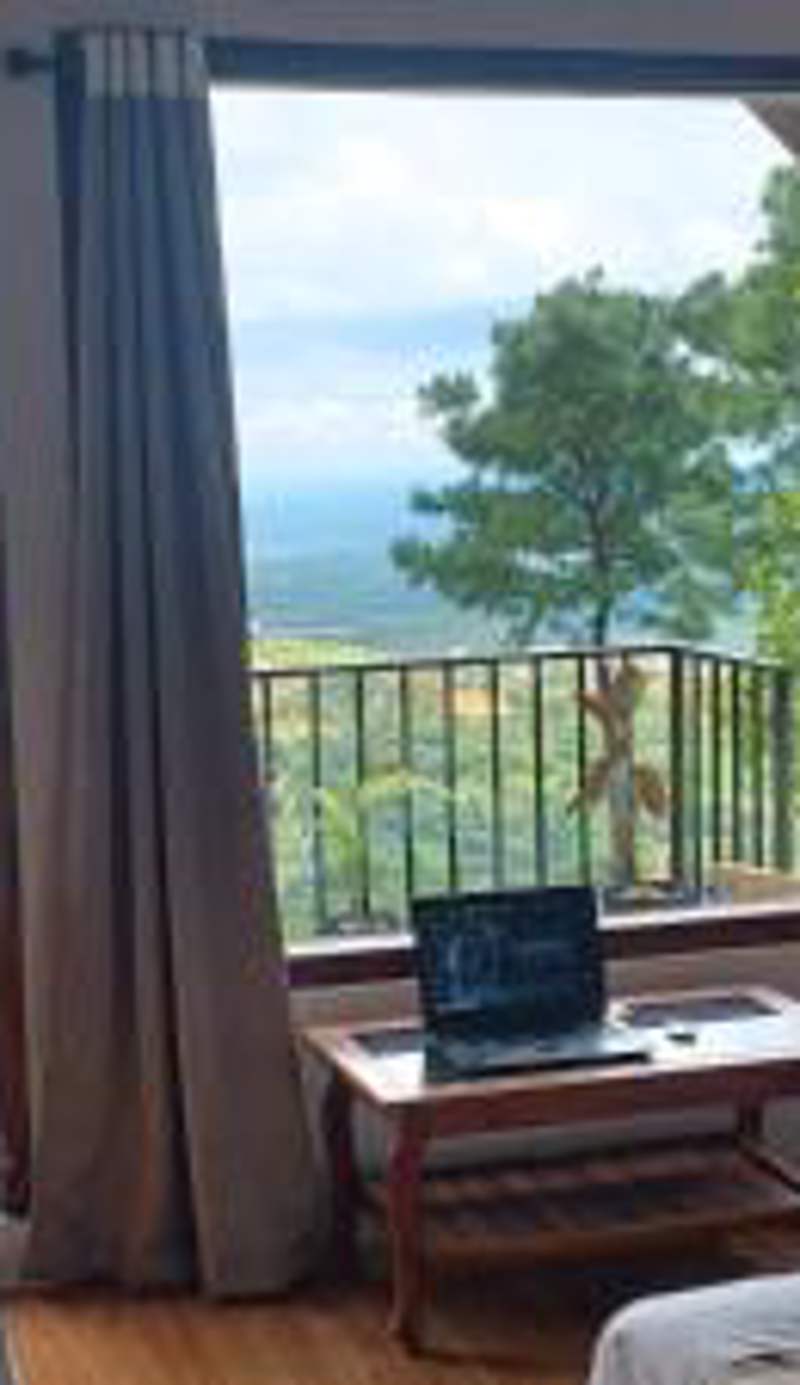 Hills Abode Homestay Shillong
