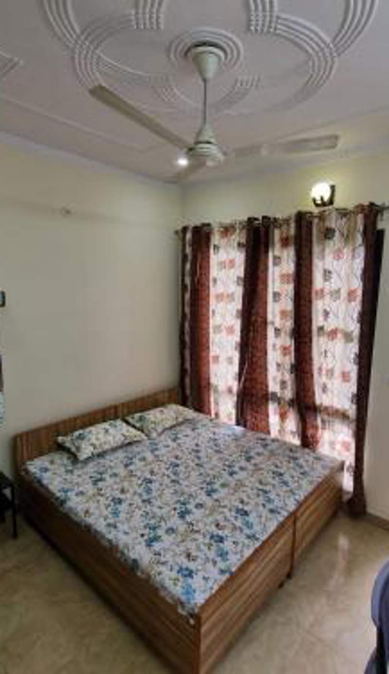 HOmTEL-1Bedroom Home Stay by Pushpanjali QLH