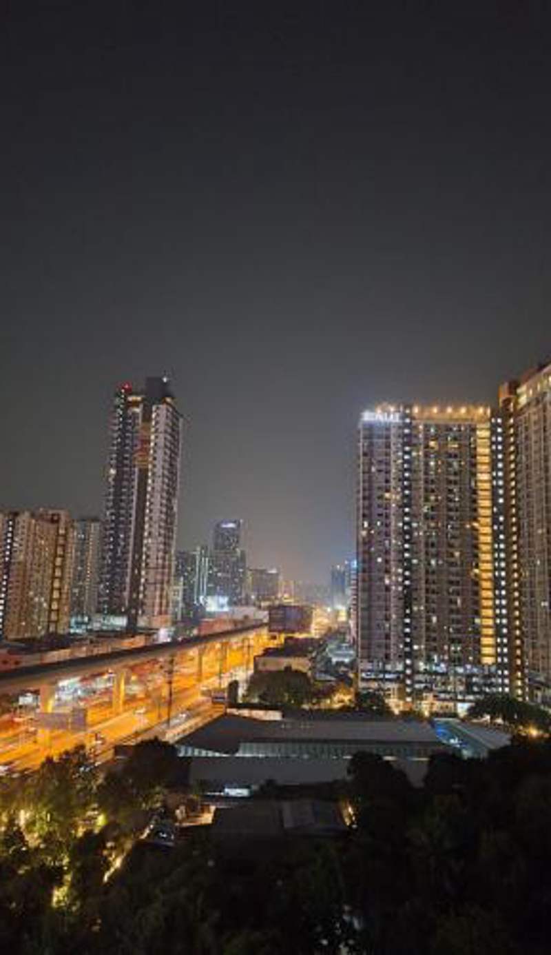 Mari Space City View