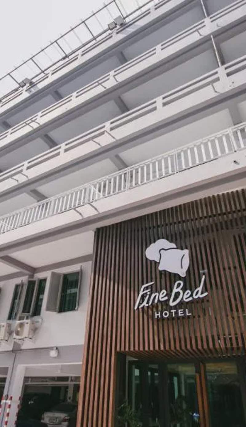 Fine Bed Hotel