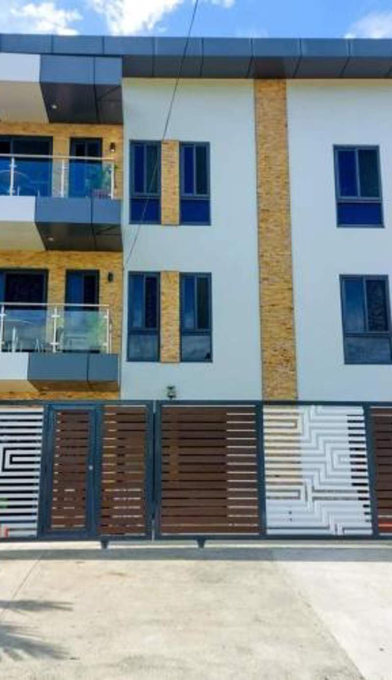 Breeze Apartments