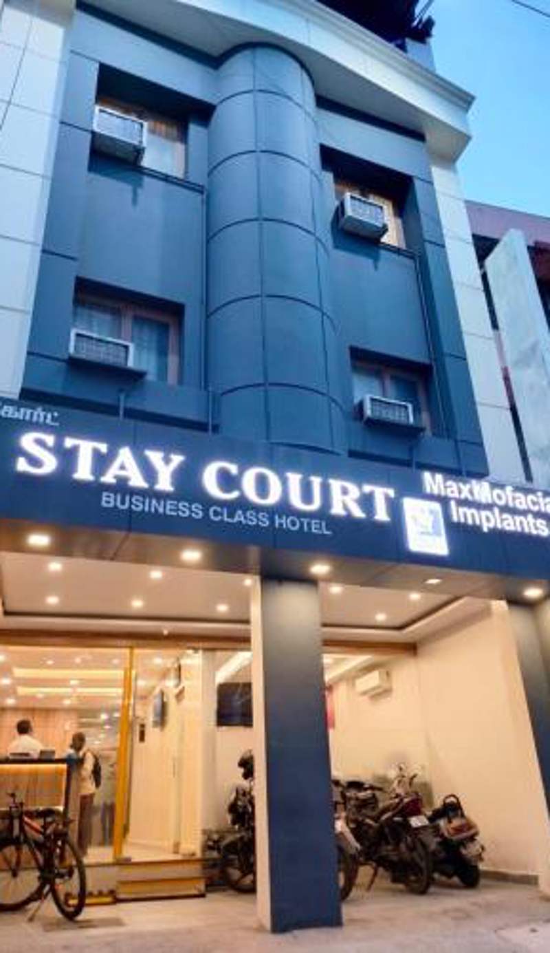 Stay Court - Business Class Hotel - Near Central Railway Station