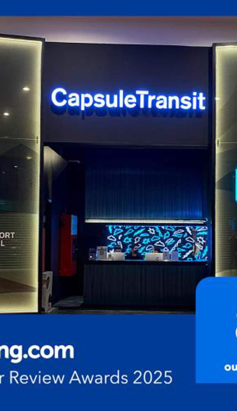 CapsuleTransit Airside KLIA T2 - Airport Hotel - International Departure near to Transit Hall, Gate Q