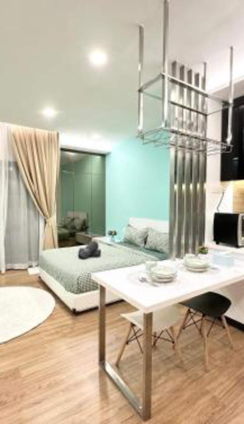 Symphony Tower - Studio, High Floor, Self Check in, Free Parking, Free Netflix, 200mbps WIFI WIFI