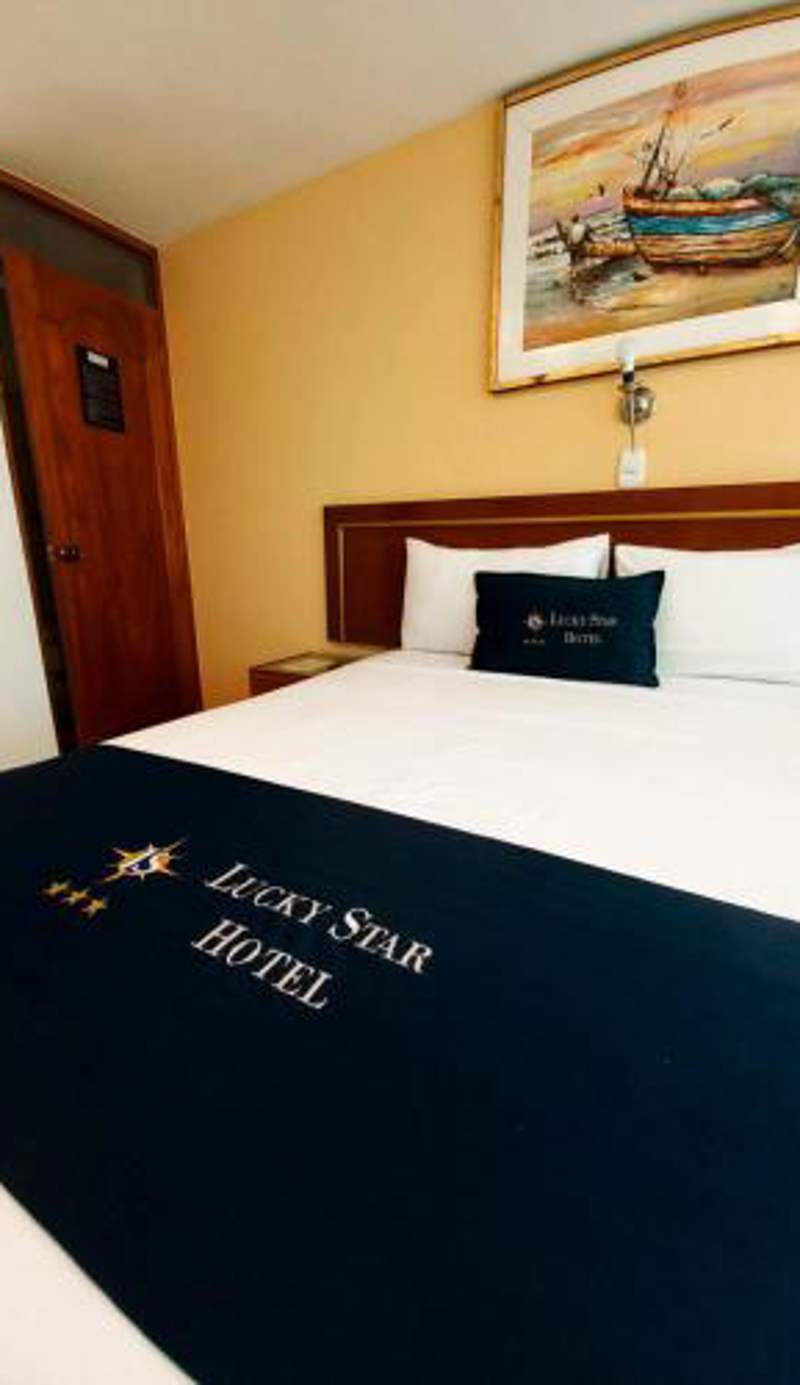 Lucky Star Hotel