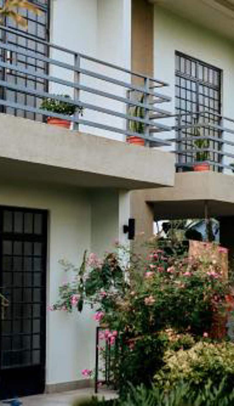 Mama Ket Homes Apartment