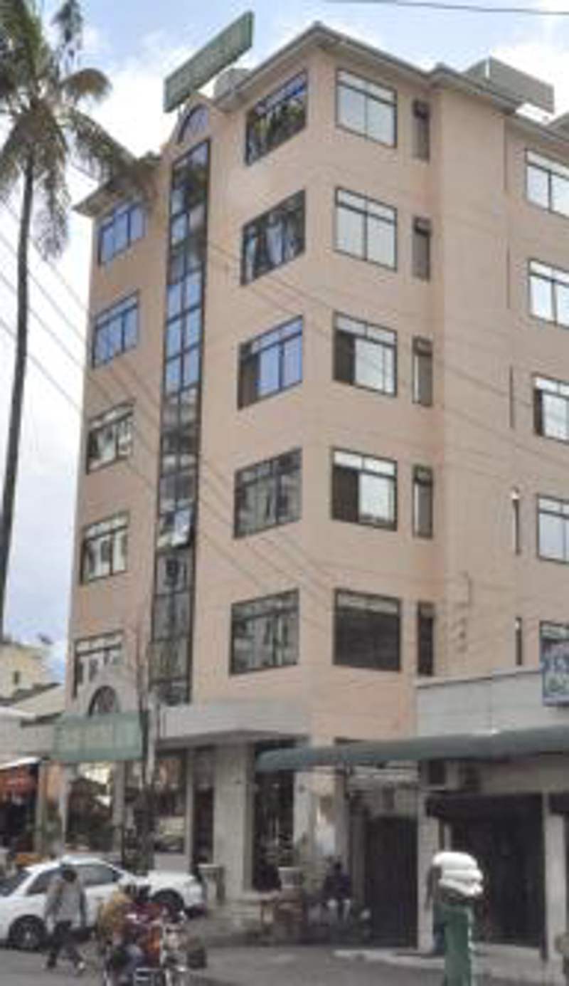 Rich Hotel