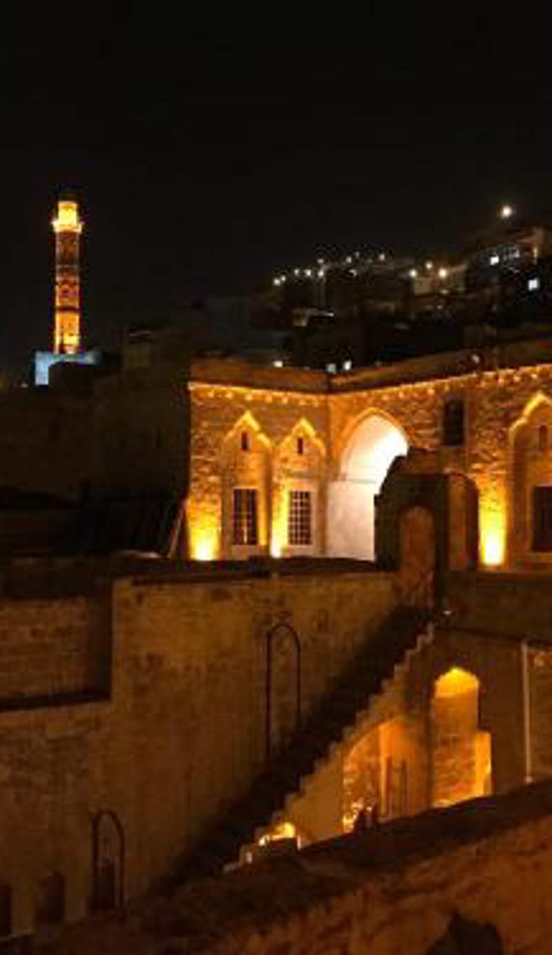 Kasr-i Abbas Hotel