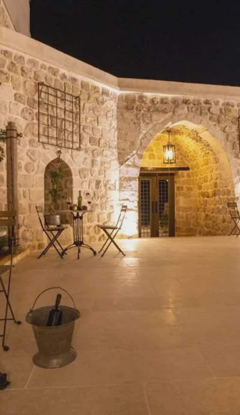 Mirsoum Hotel