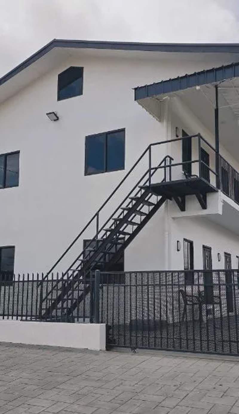 KRONOS APARTMENTS