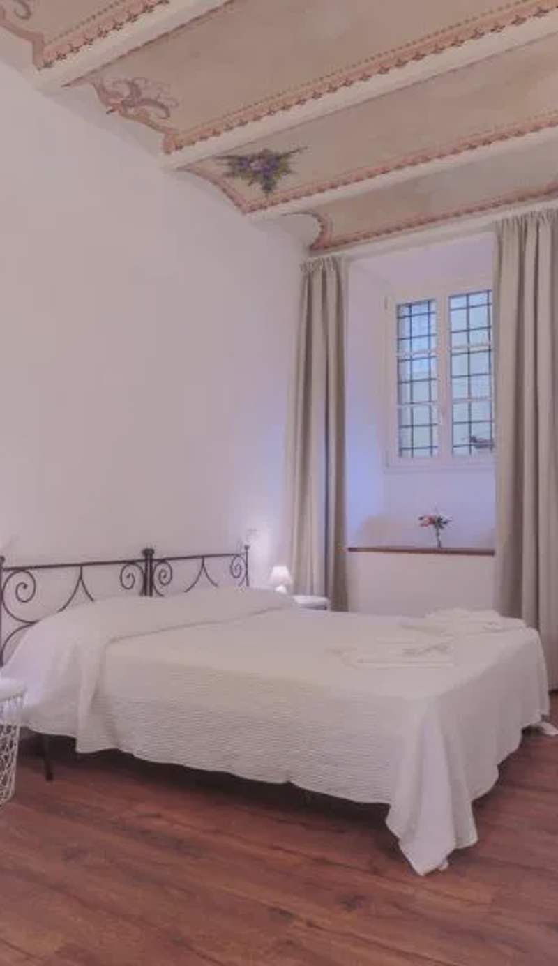 San Pierino Charming Rooms
