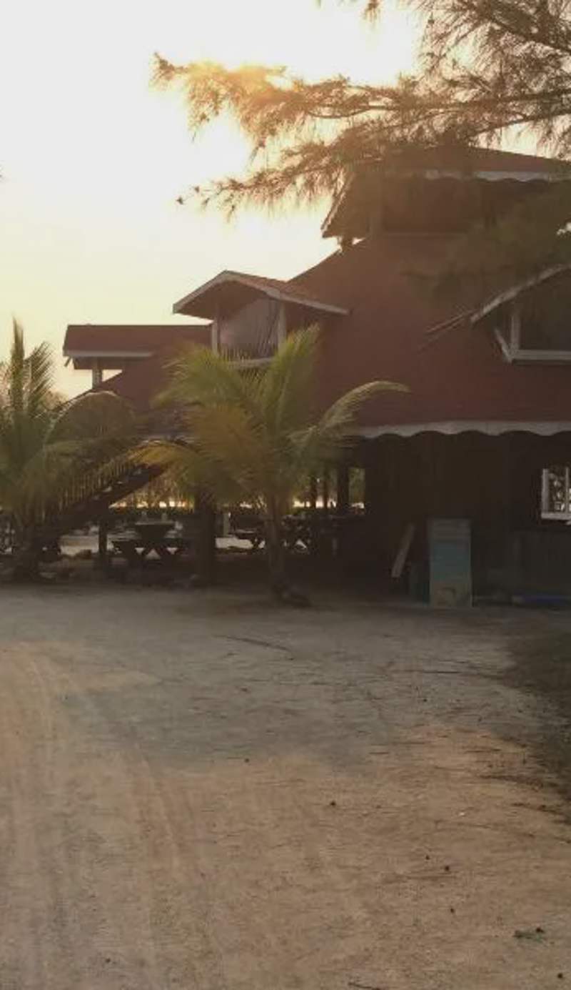 Sea Eye Hotel - Laguna Building