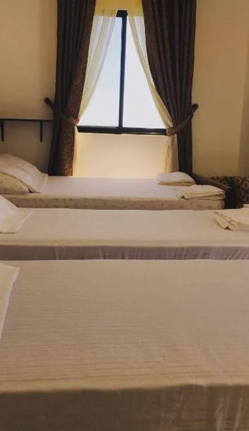Melronz inn