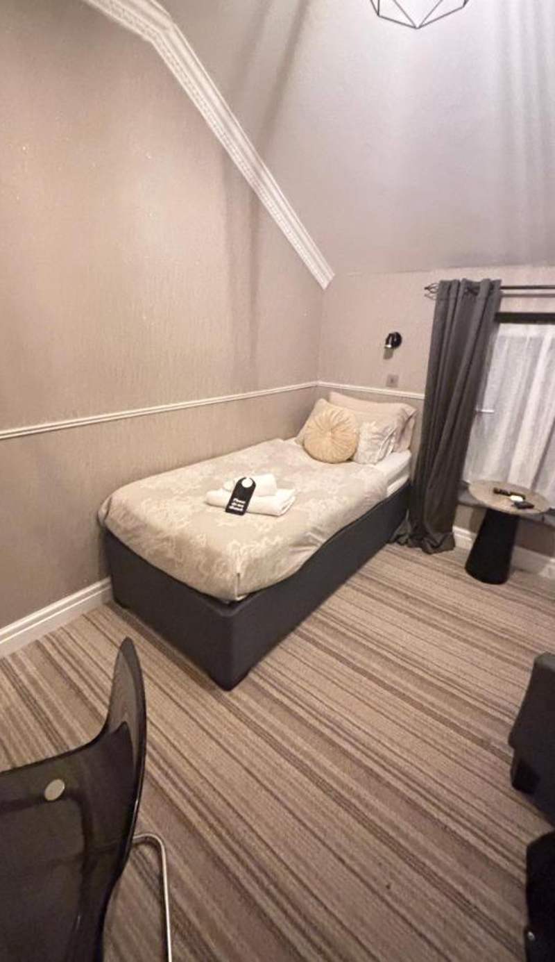 Tanes Hotel