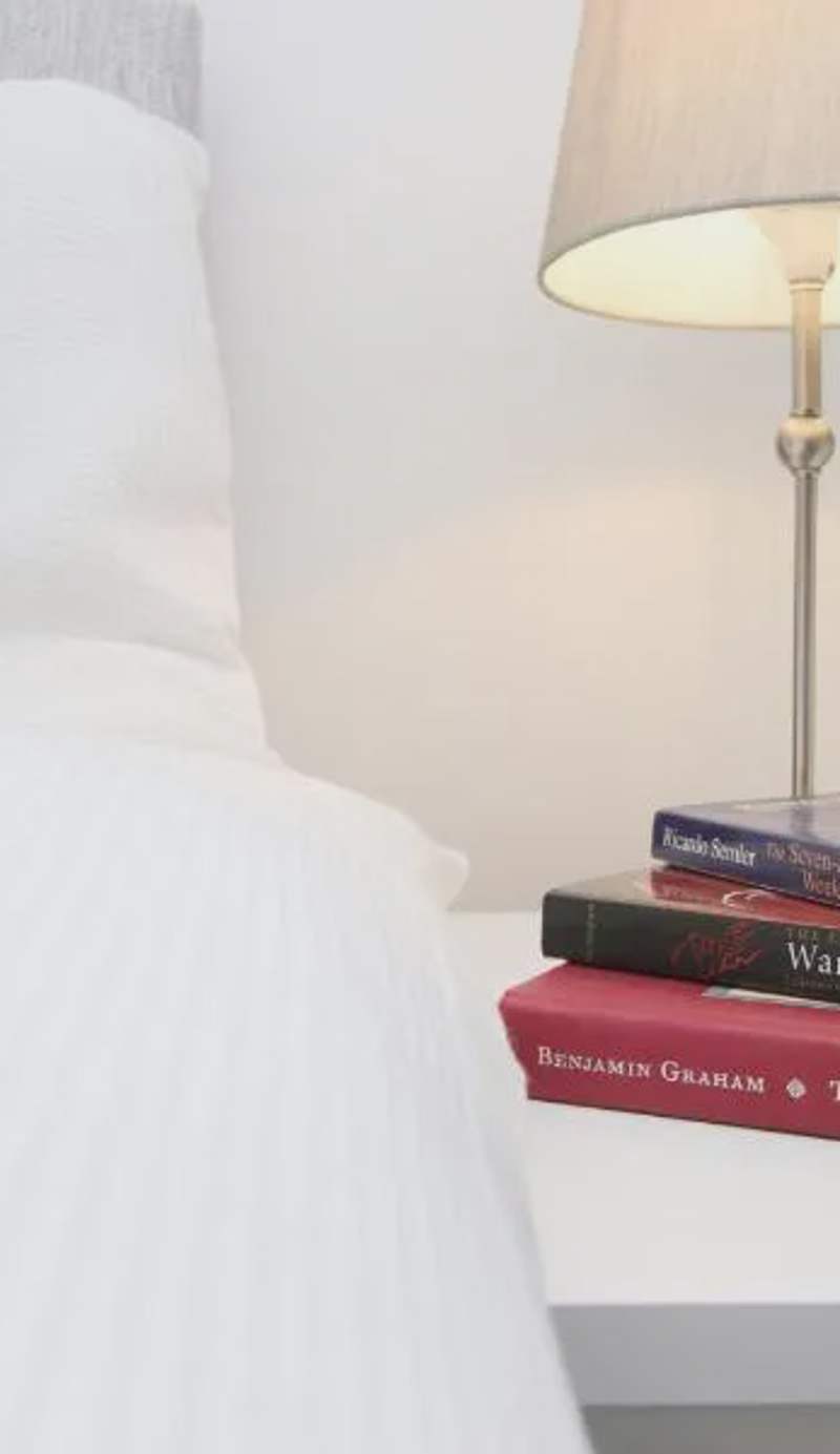 Modern Guesthouse, Fast Wi-Fi, Street Free Parking, Central, Fully Equipped