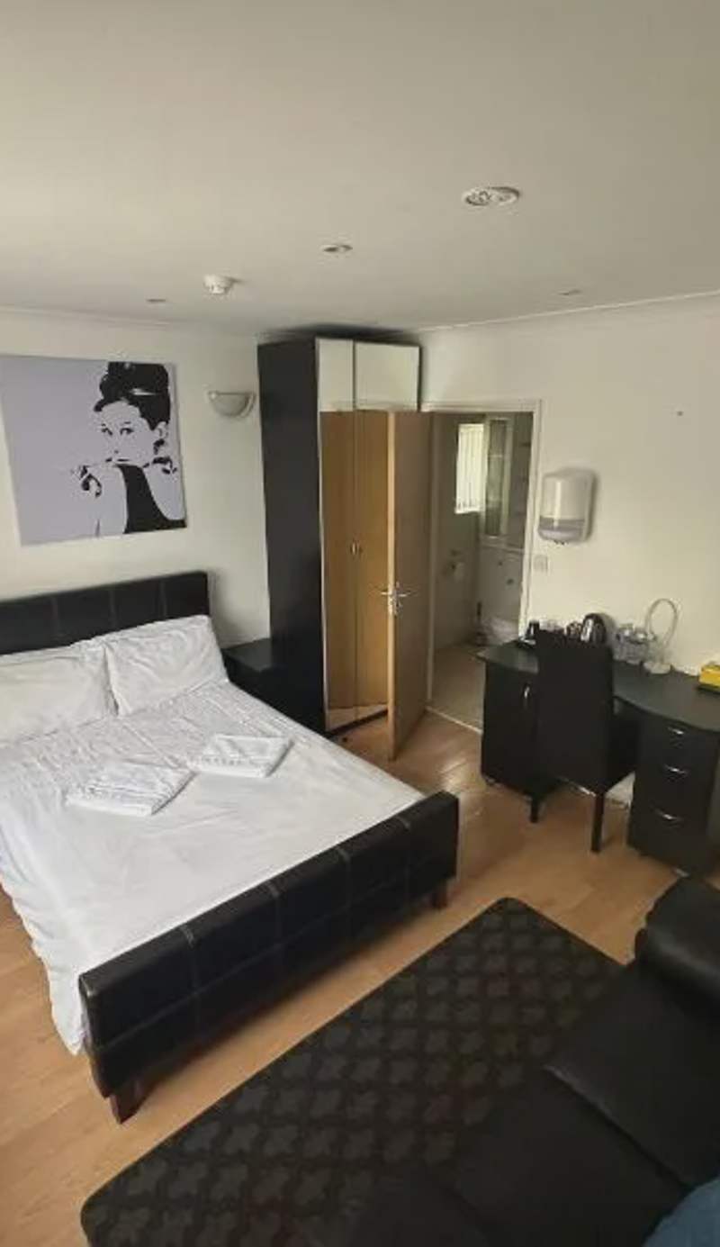 3 Luxury En-suite Bedrooms