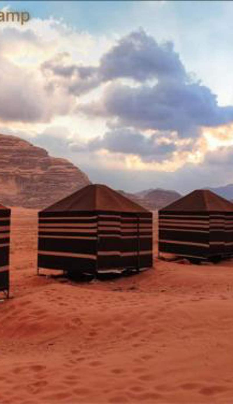 Wadi Rum Bright Moon