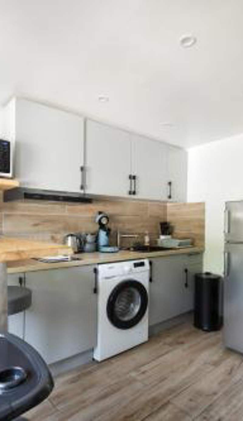Duplex rénové parking gratuit Lyon 9