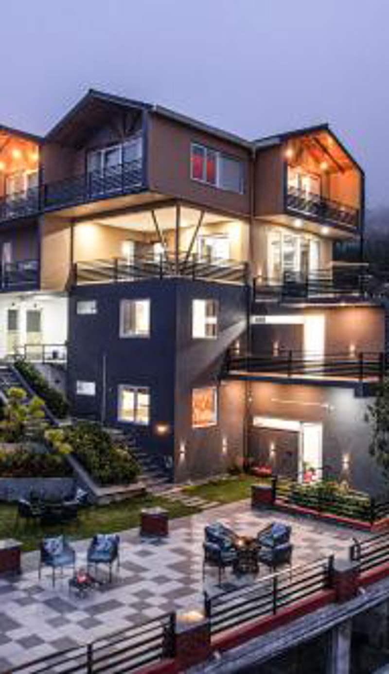 Alaya Stays Trios Top Pet Friendly Apartments