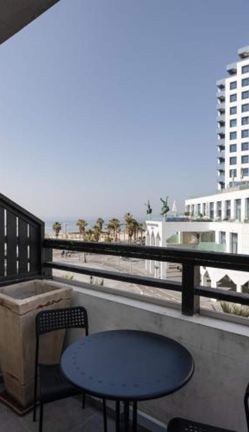 Liber Tel Aviv Sea Shore Suites BY RAPHAEL HOTELS