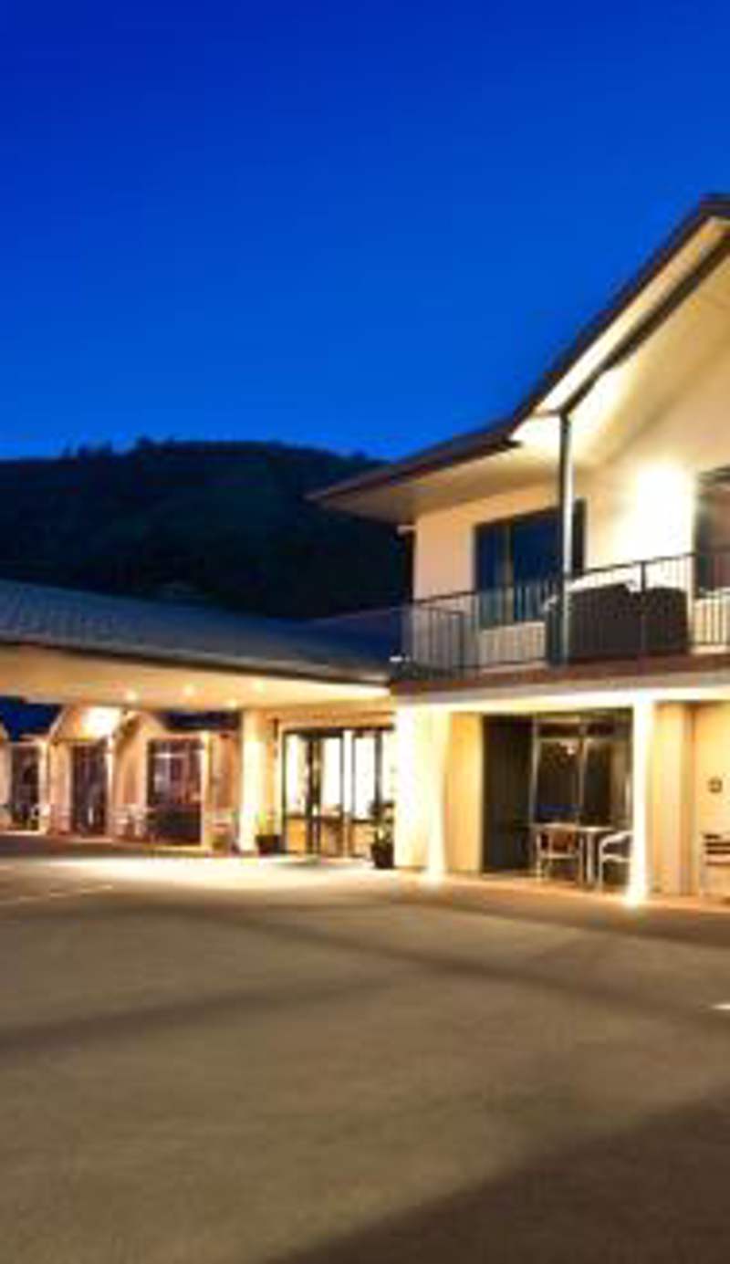 Broadway Motel