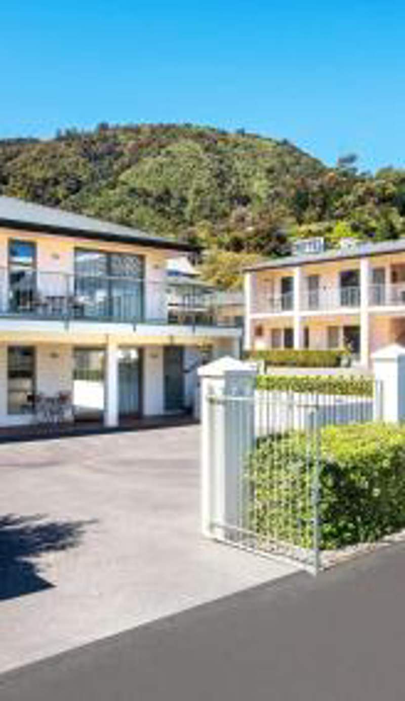 Jasmine Court Motel