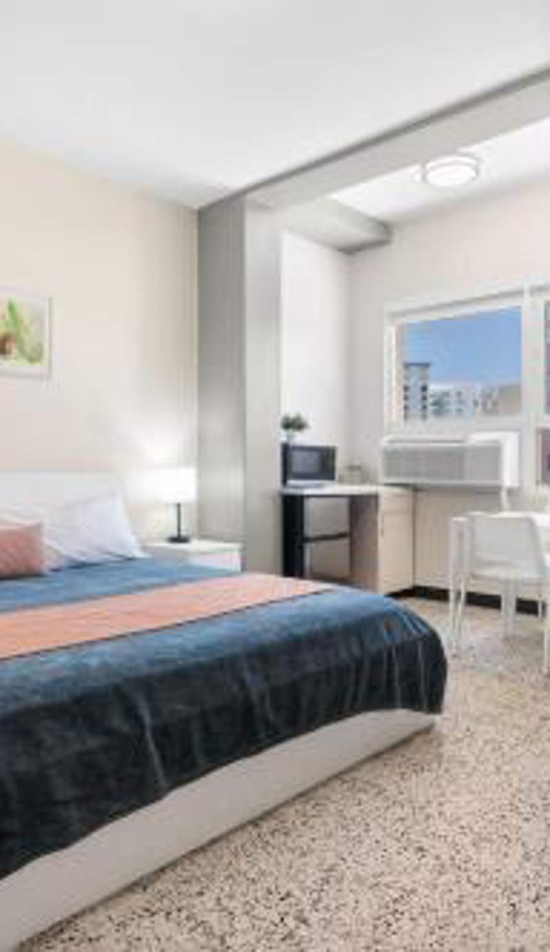 Olimpo Court by Otium