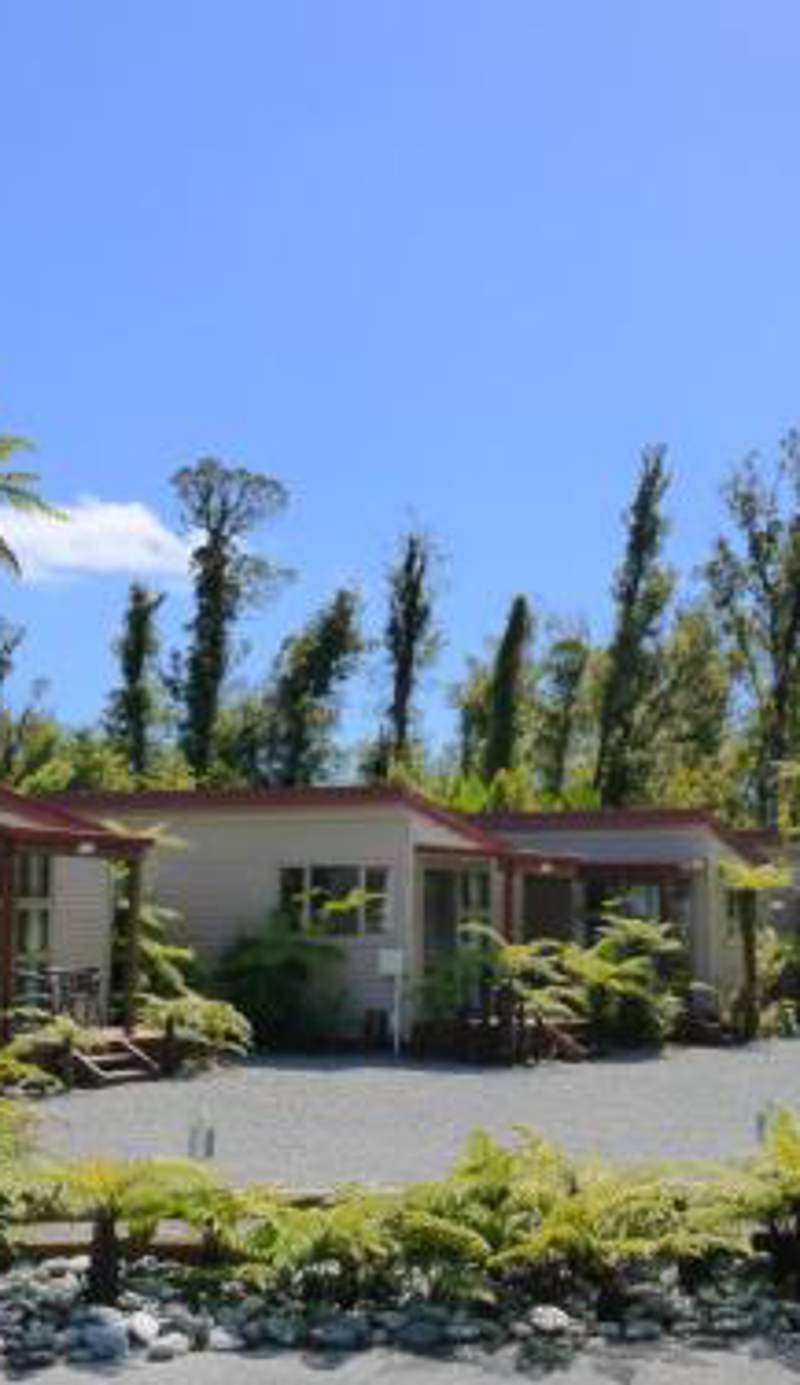 10 Cottages