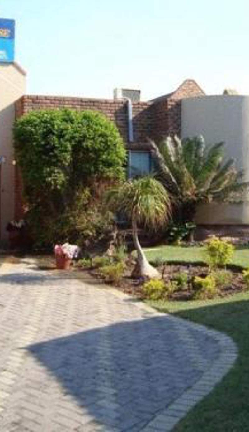 Bluewater Guesthouse
