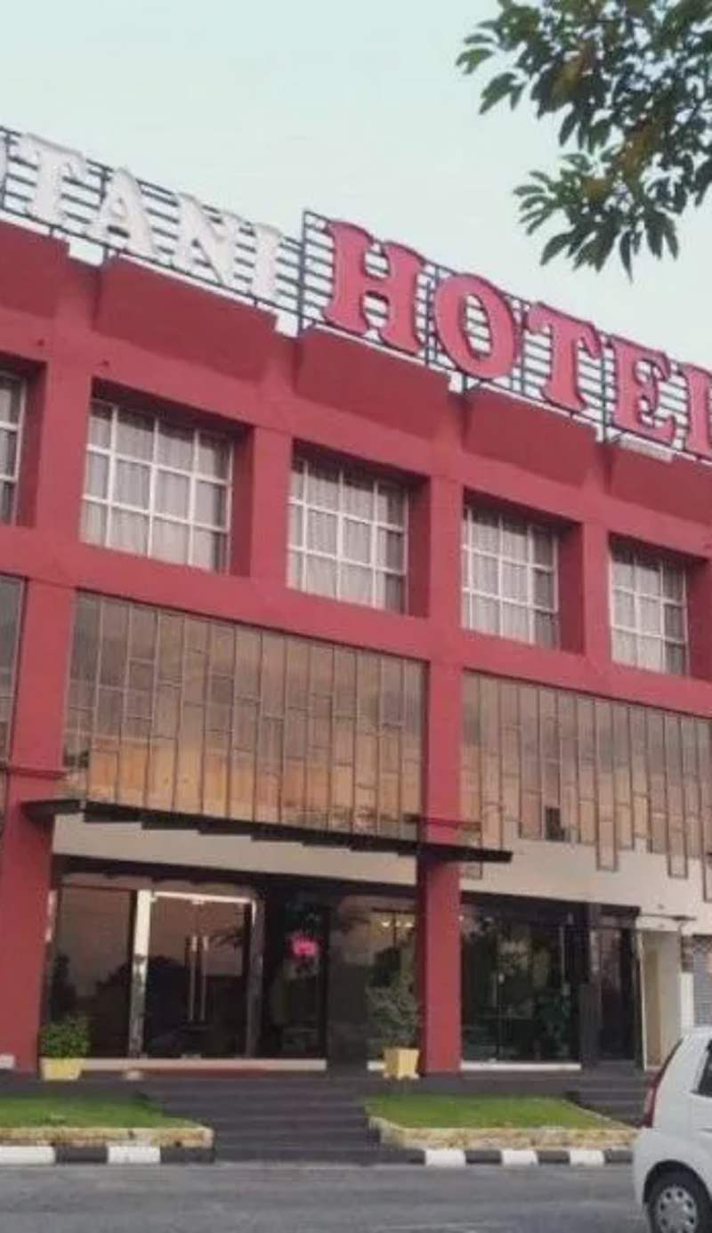De Botani Hotel