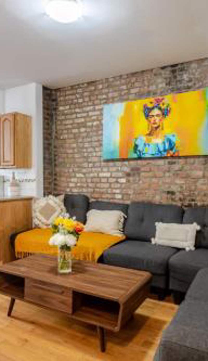 Elegant 4 Bedroom residence in downtown MTL