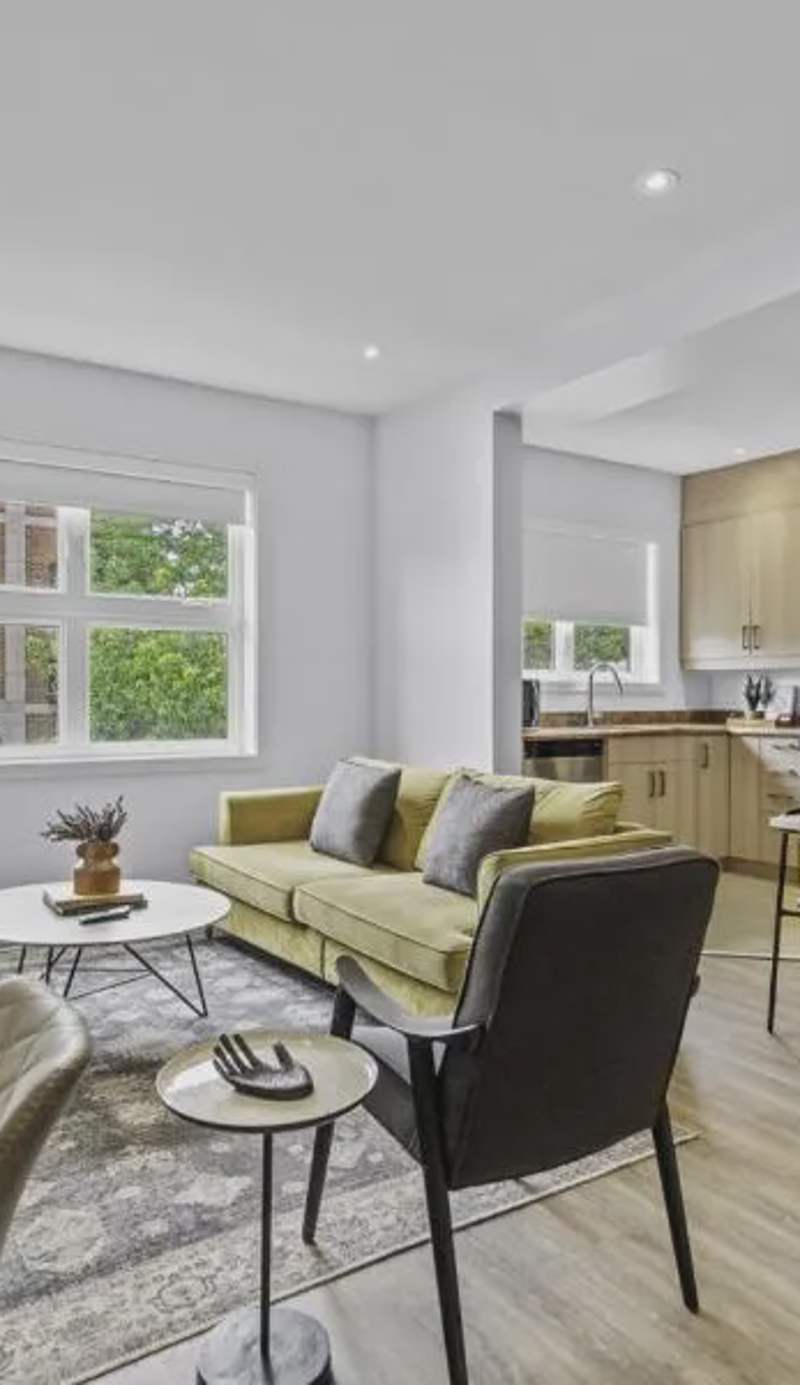 Stylish 2 Bedroom Haven by Jean Talon Market