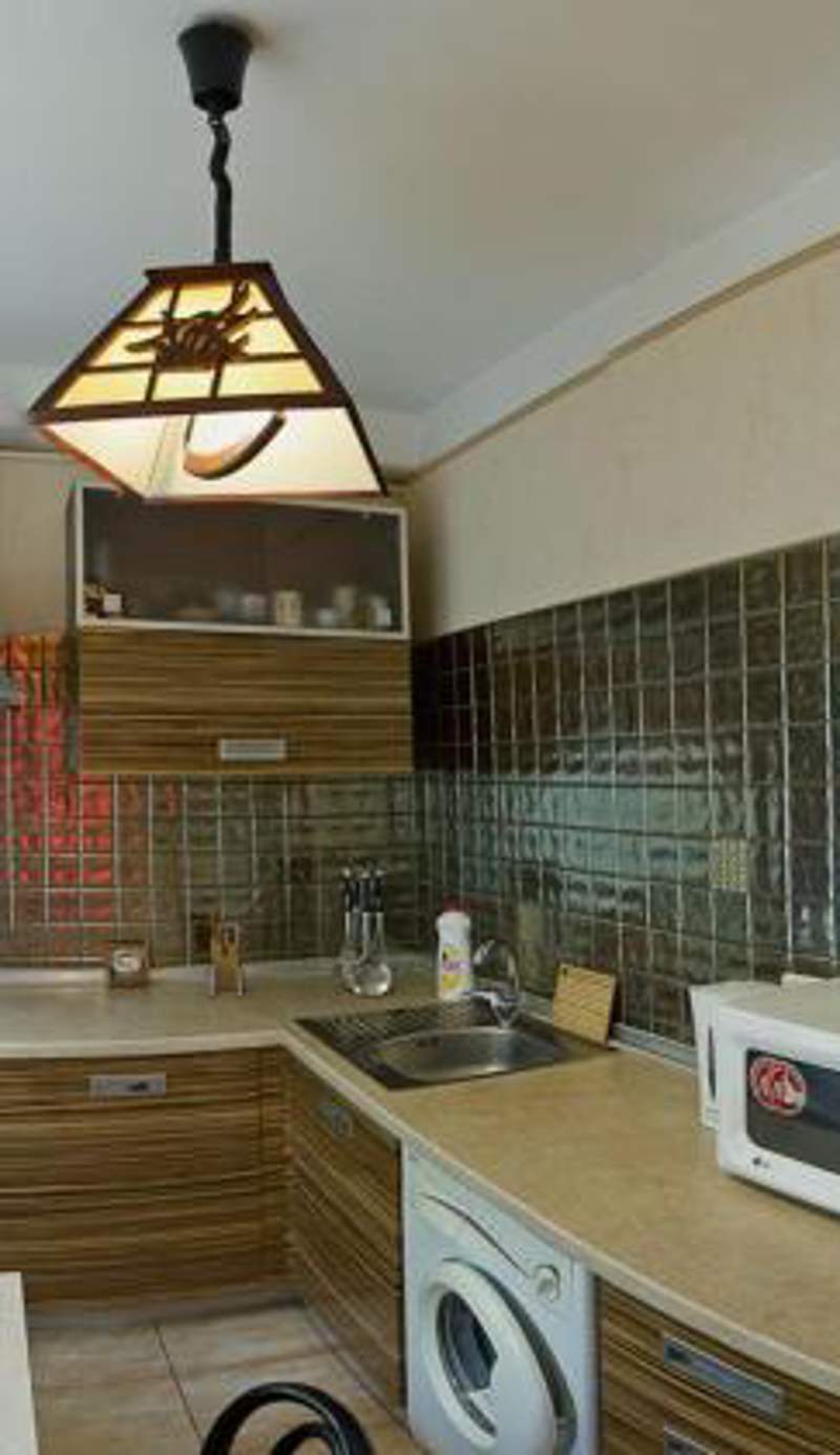 Kyiv apartment on Starokyivskaya lane 5