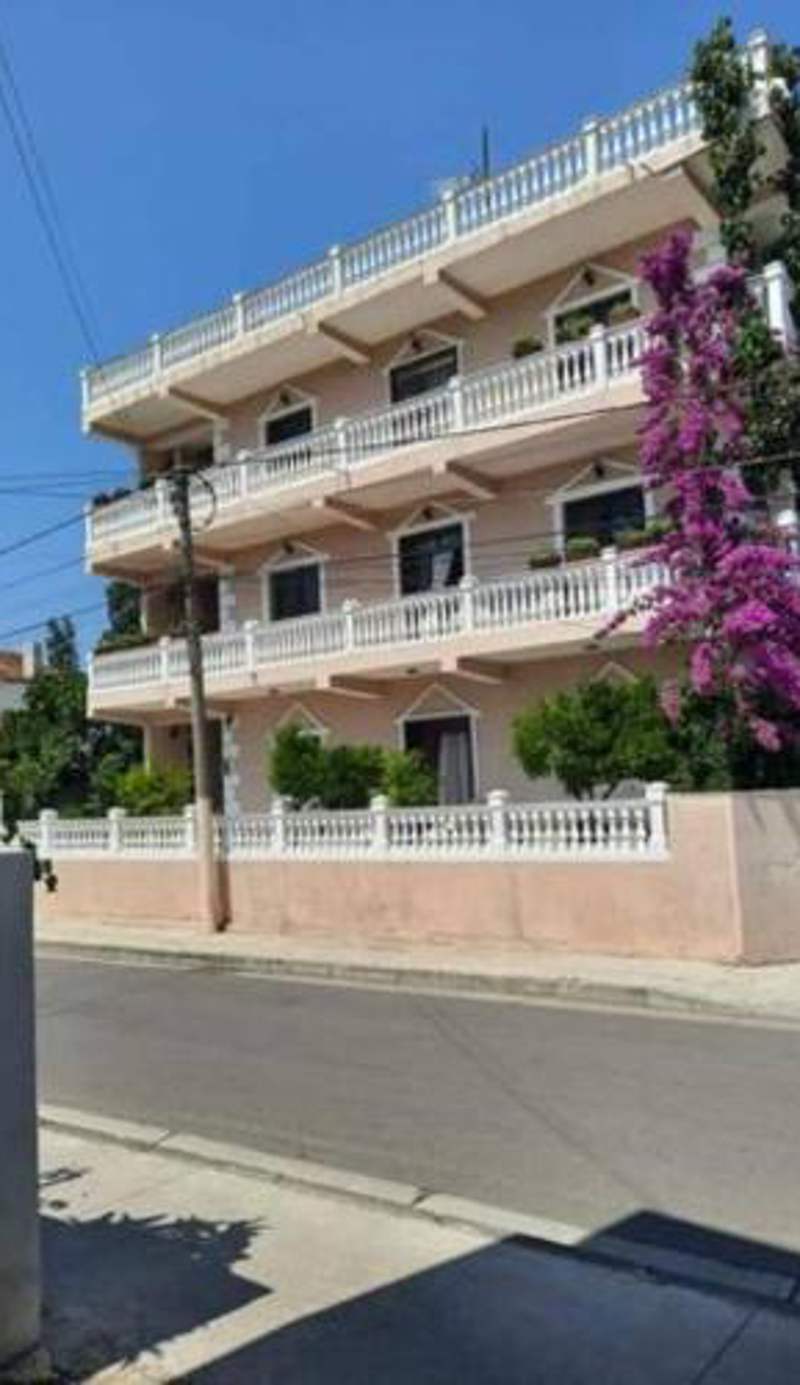 Vila Lika Durres