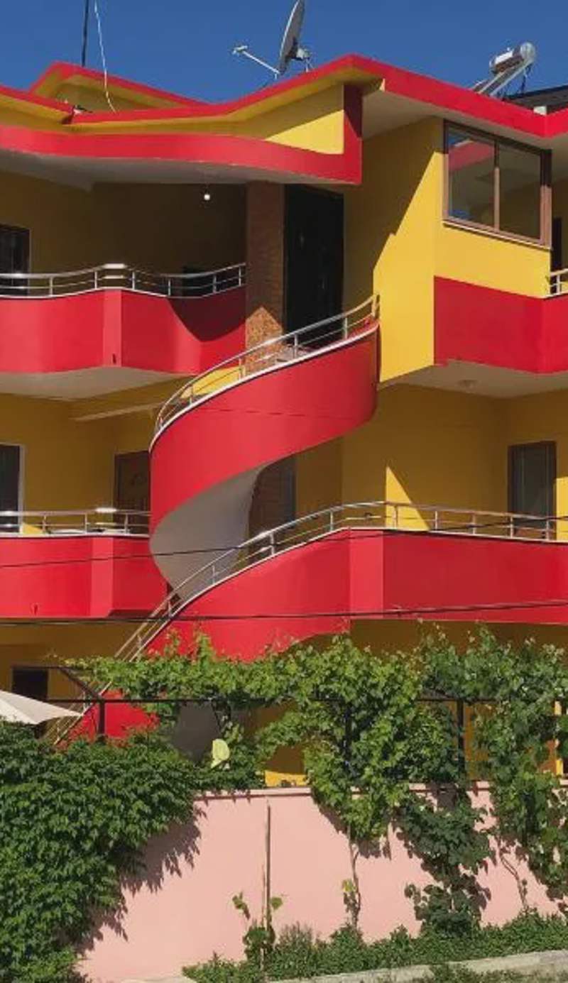 Guest House MURATI