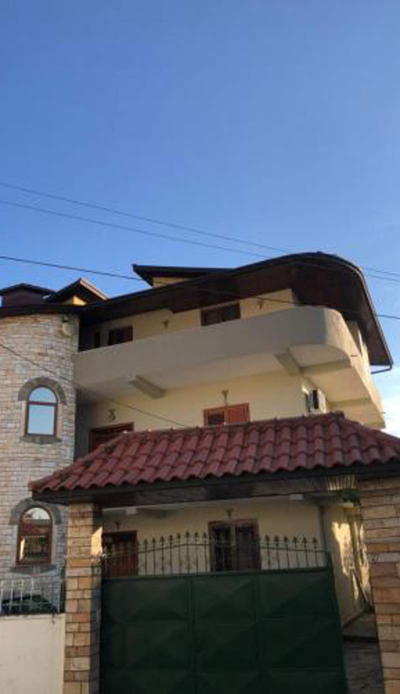 Vila Hasani