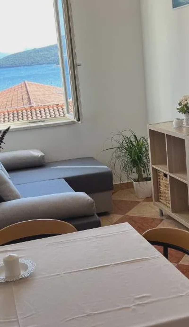 Apartments and Rooms Katija & Egon